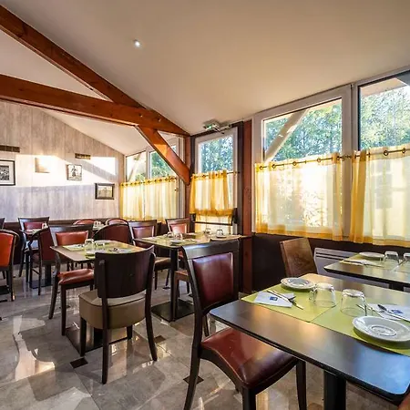 Hotel Sky Goussainville Charles De Gaulle 3*