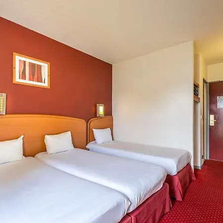 Sky Goussainville Charles De Gaulle 3*